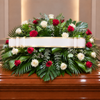 Centro funebre rosas rojas y blancas
