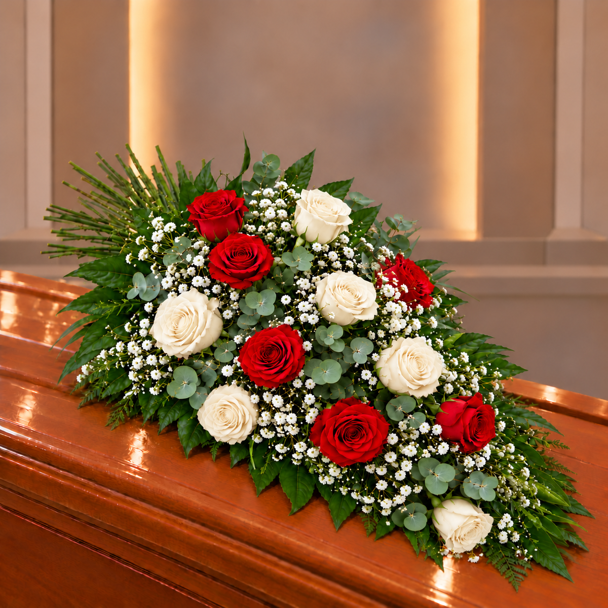 Ramo funebre rosas rojas y blancas